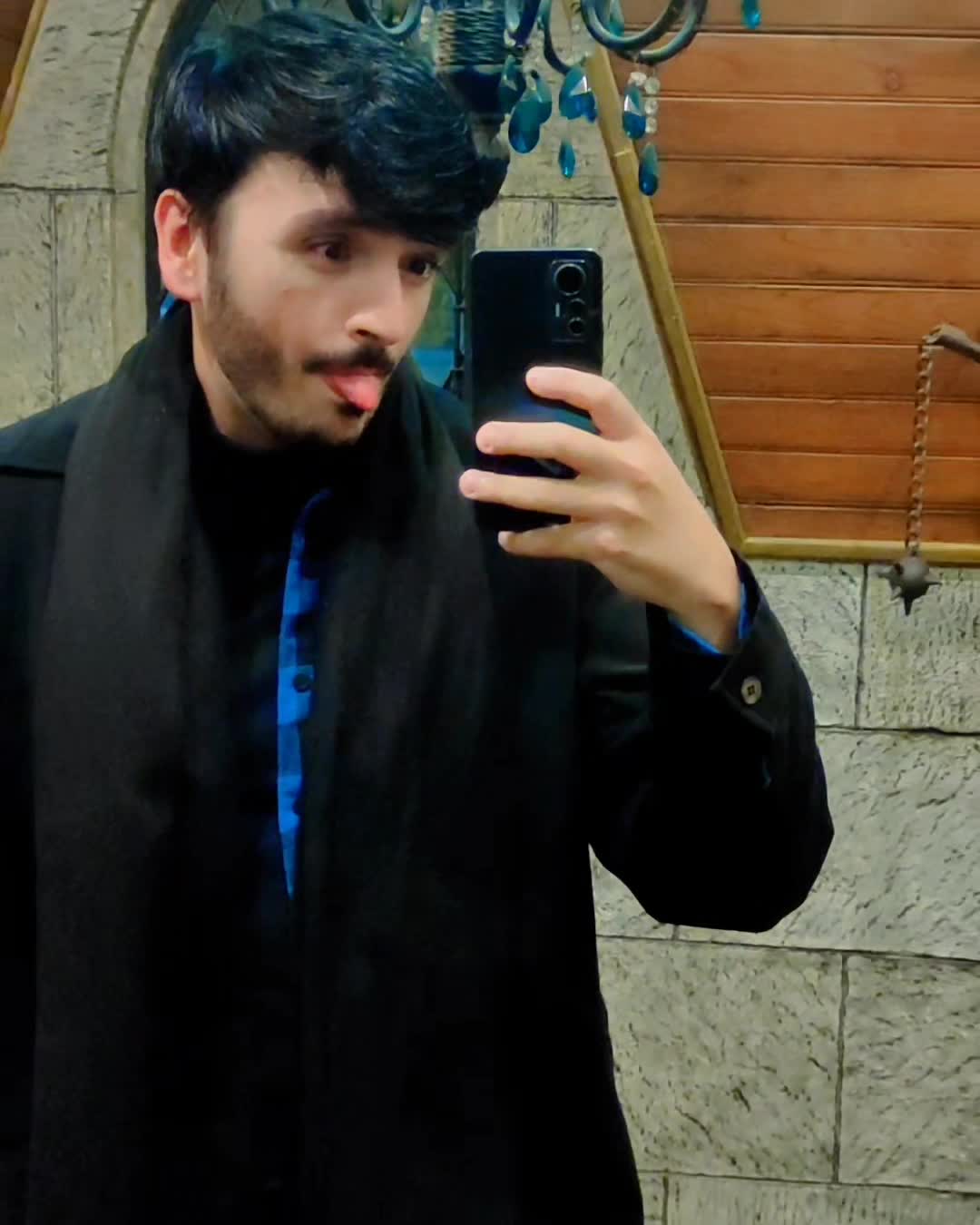 Rodrigo sedutor no espelho