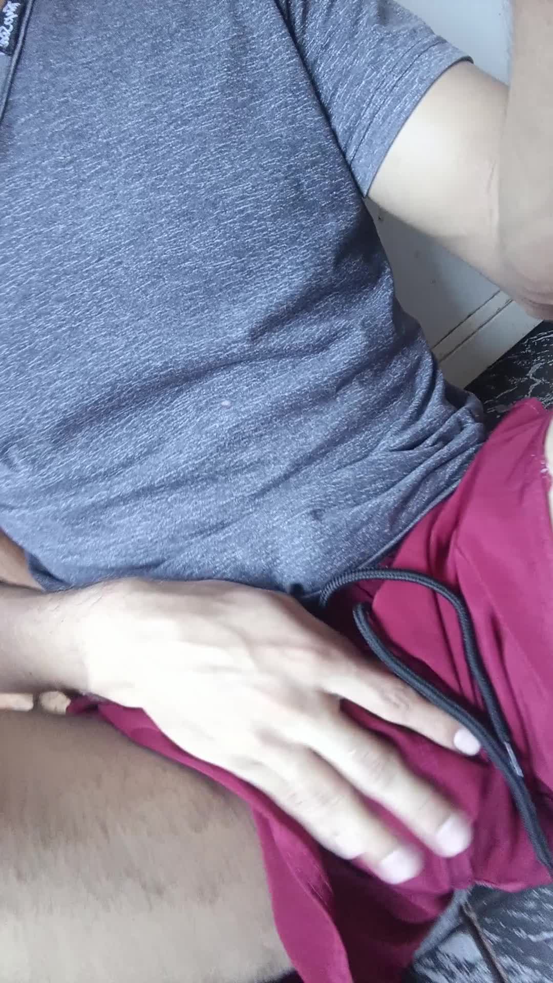 Fran em cueca provocante, masturbação sensual