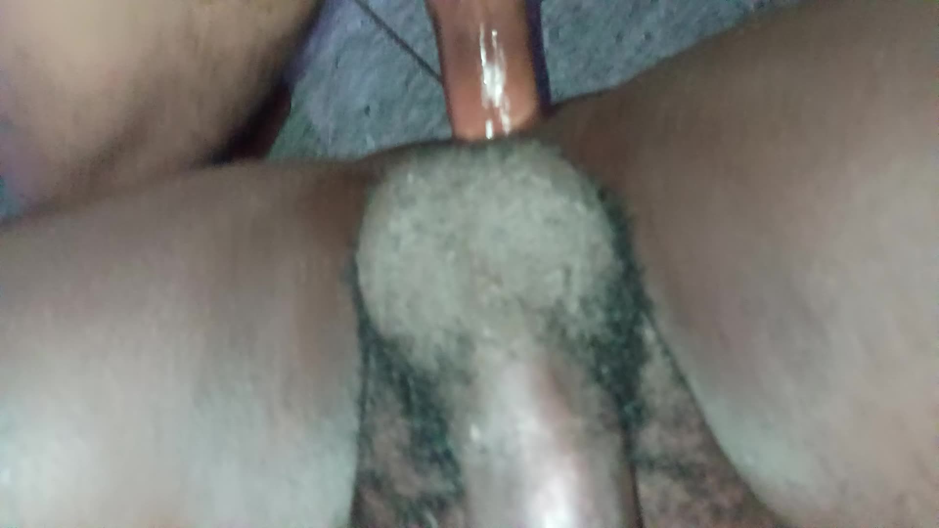 Prazer anal com pau grosso