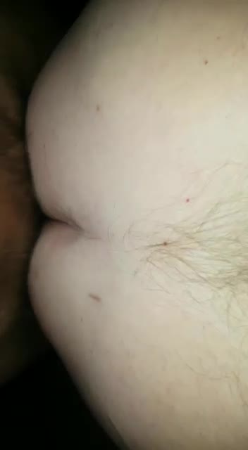 Frot, rimming, butt-to-butt e anal: fricção quente e selvagem