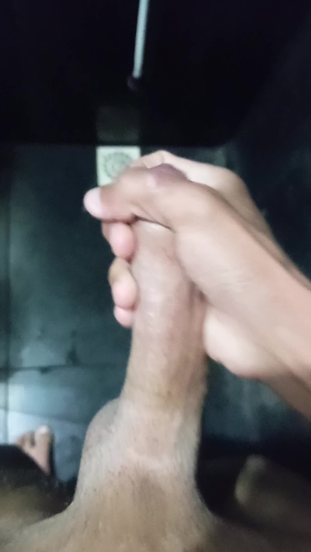 Masturbação masculina sensual em close