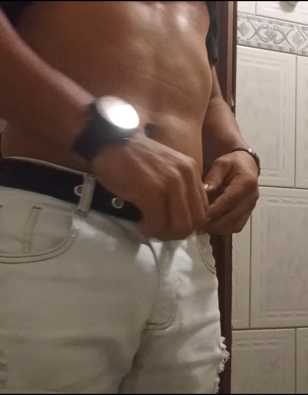Lingerie masculina e exibicionismo