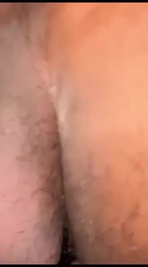 Sexo anal, penetração profunda, gozada