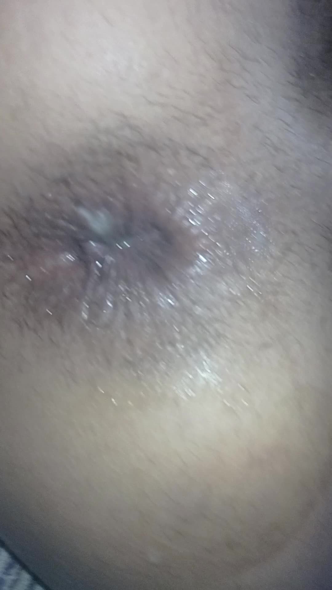 Cena excitante de anal com objeto e masturbação