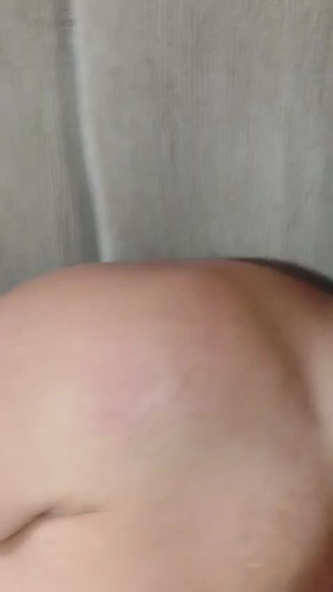 Sexo oral, sexo anal e tatuagens