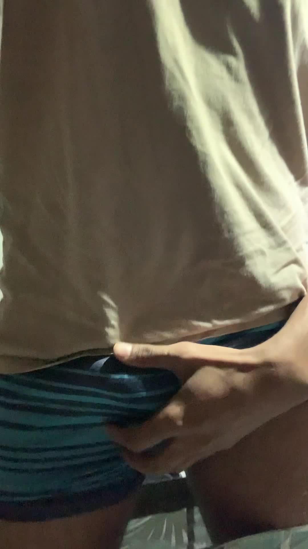 Masturbação e exibição sensual