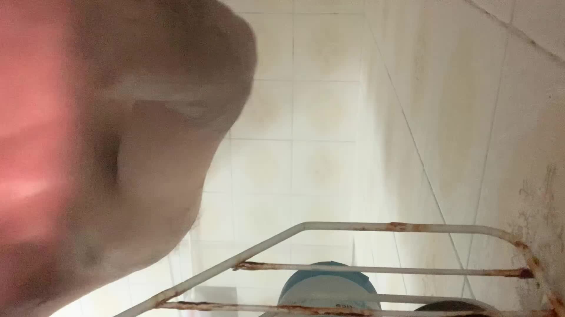 Masturbação no chuveiro, prazer masculino