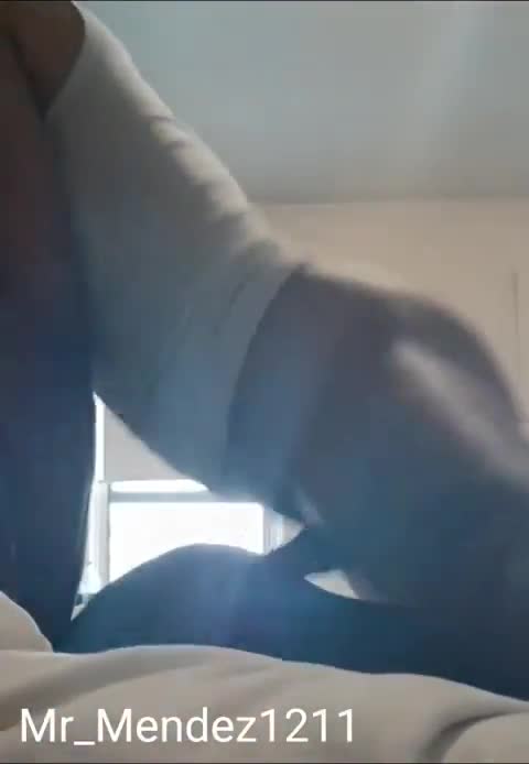 Prazer anal intenso e ritmo sensual