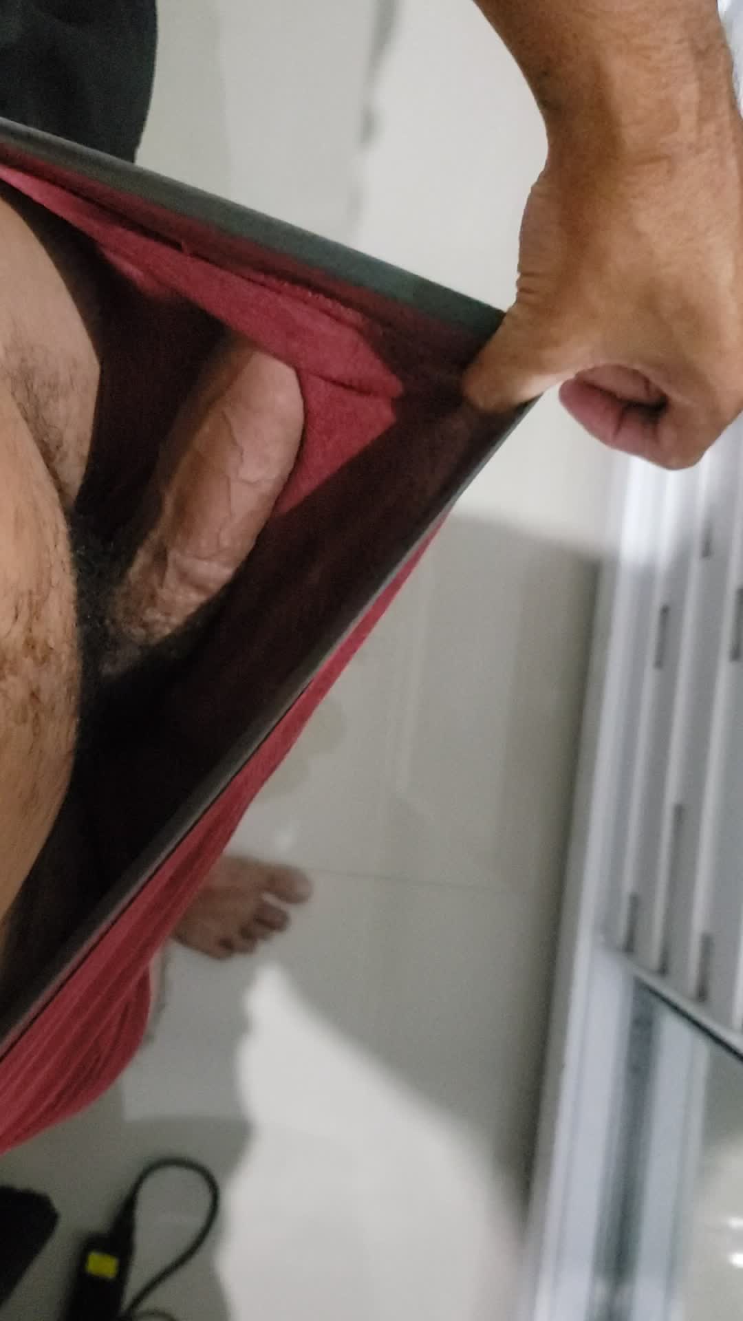 Masturbação com pênis e pelo sensual