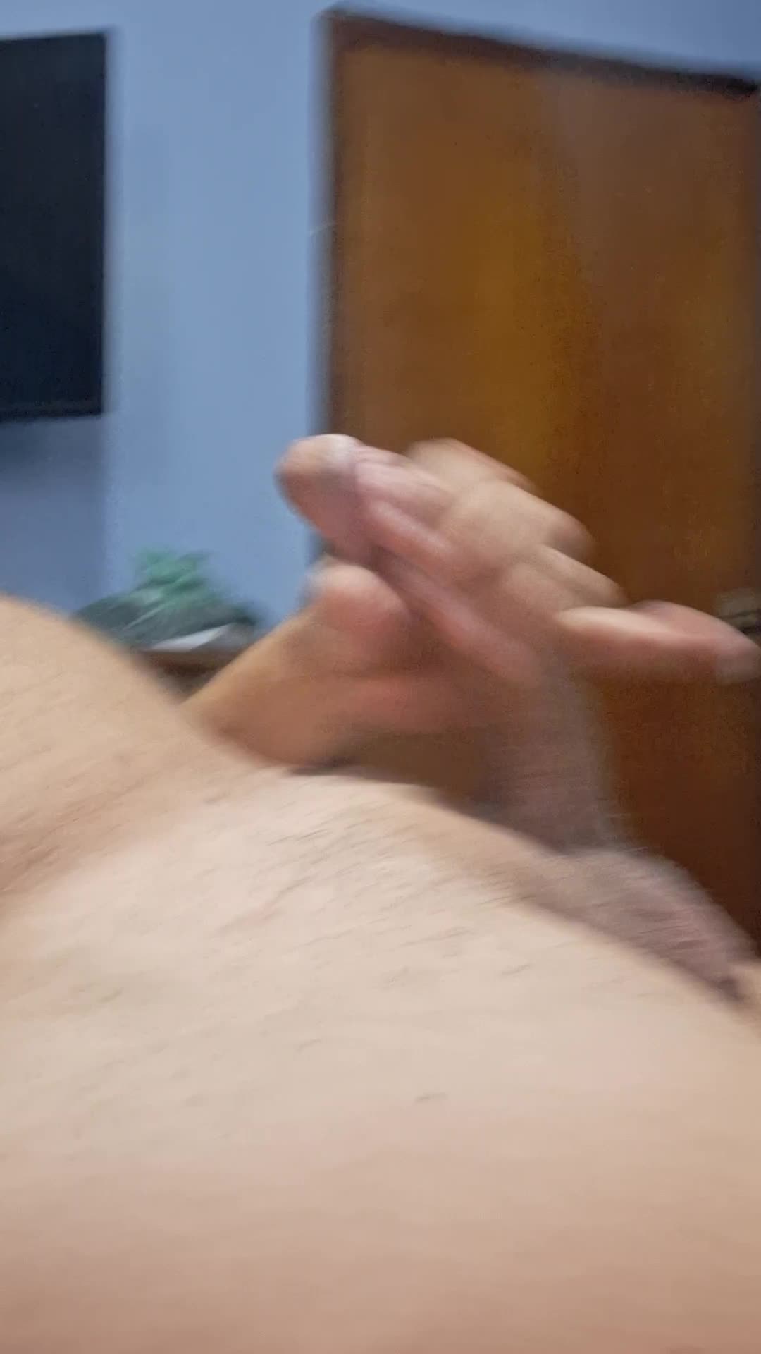 Masturbação intensa e gozo masculino