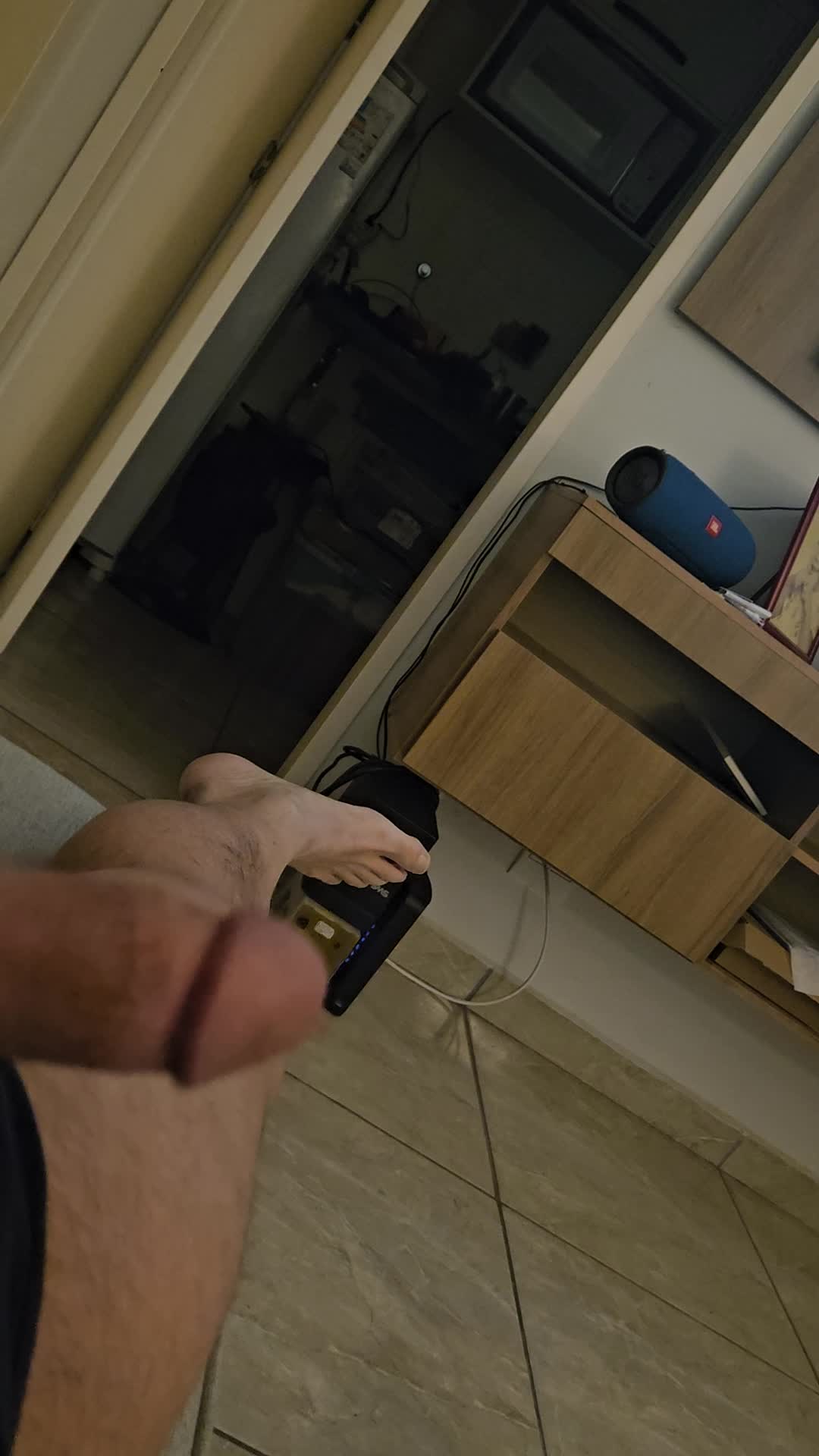 Masturbação intensa com brinquedo adulto