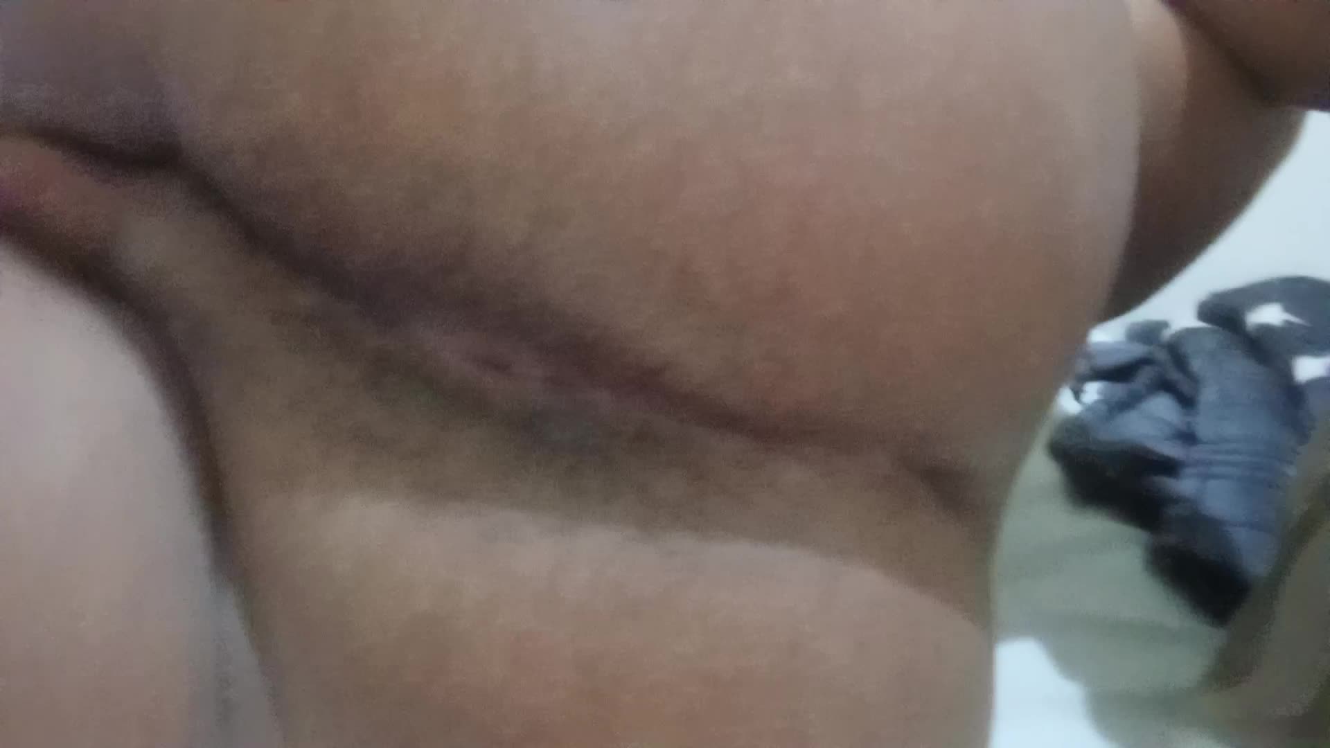 Exibicionismo e homem gostoso exibindo o corpo