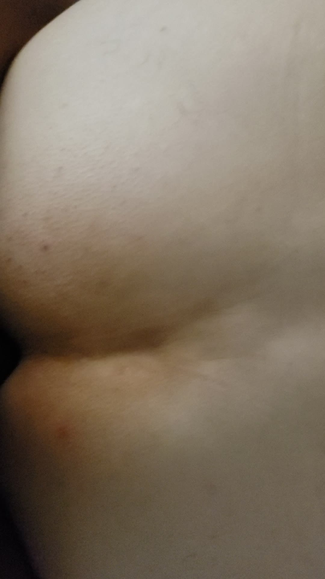 Cena excitante de penetração anal intensa