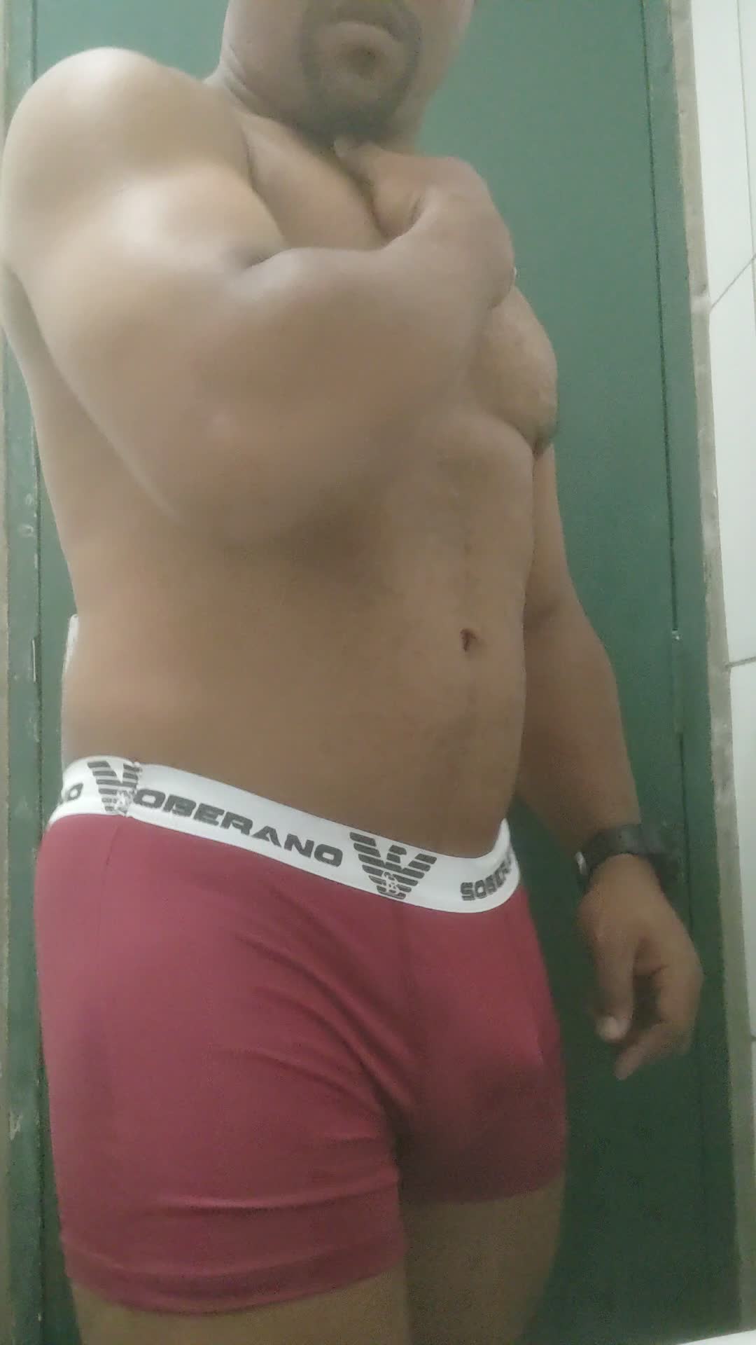 exibicionismo, cueca, corpo sarado