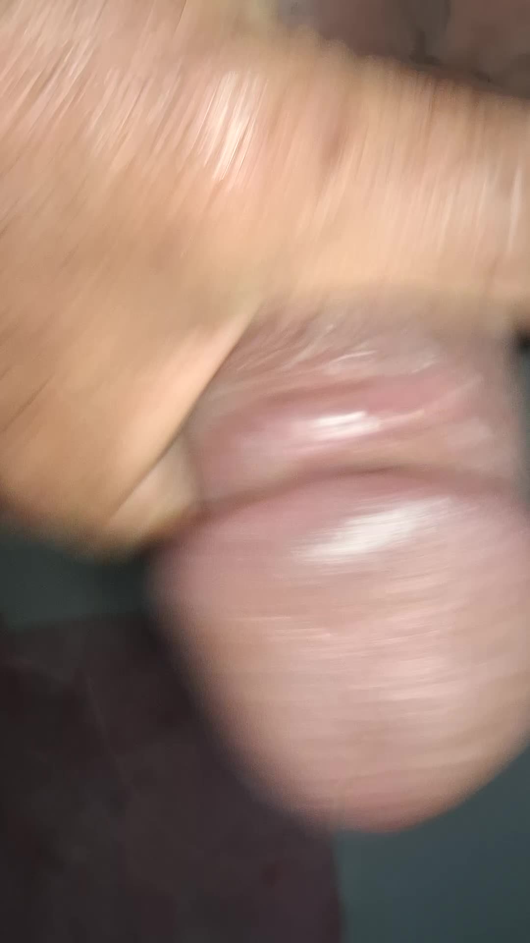 Masturbação em close-up sensual
