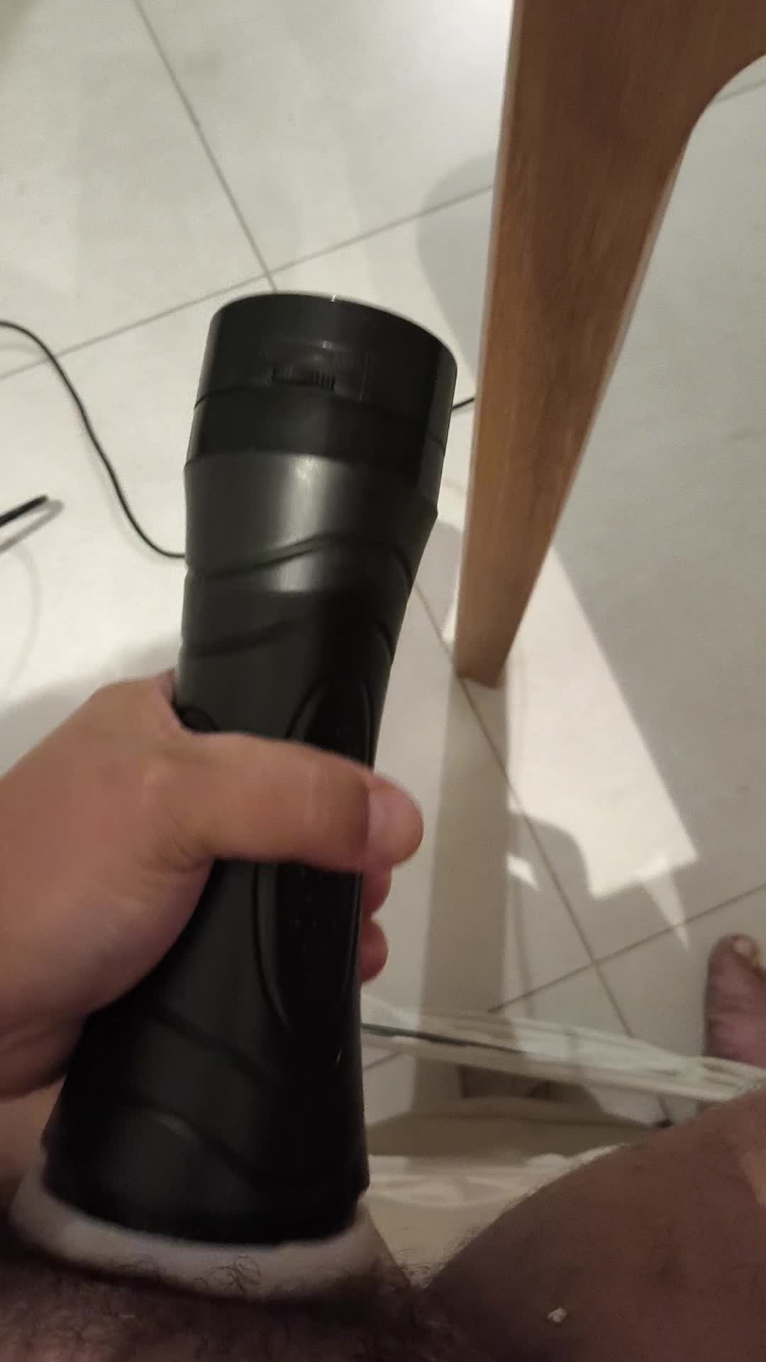 Masturbação e brinquedo sexual masculino