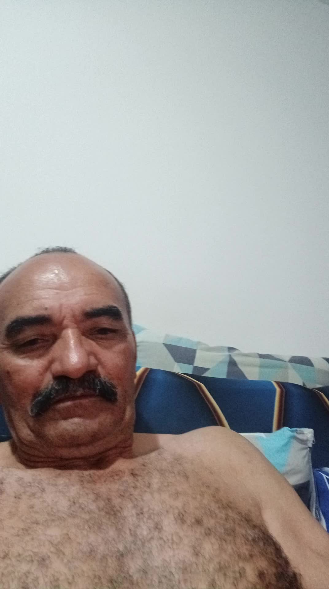 masturbação e exibicionismo masculino