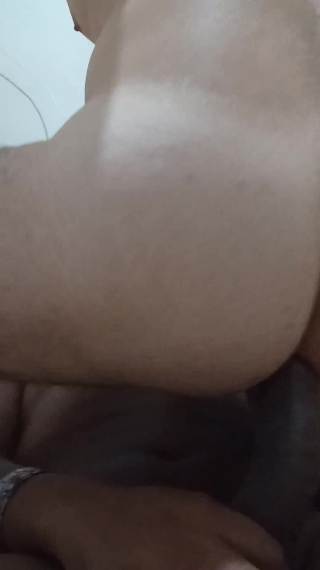 Cena excitante de sexo anal e prazer intenso