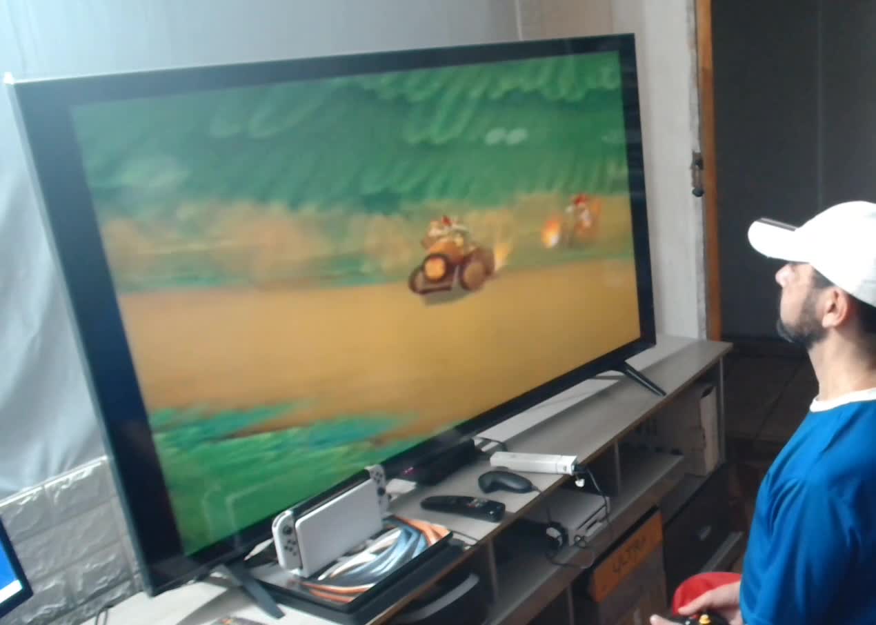 Mario Kart Double Dash corrida vibrante e colorida