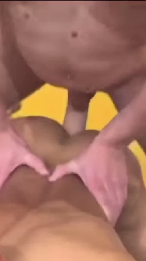 Cena excitante de sexo oral com Bruninho69