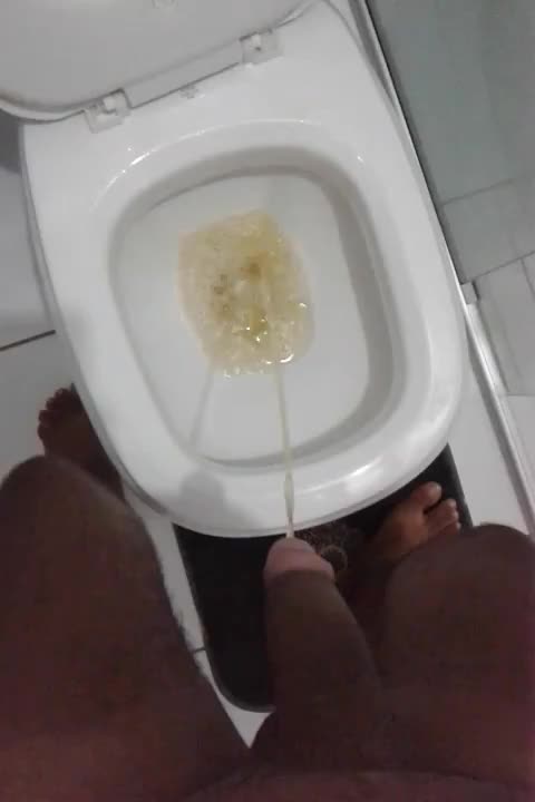 fetiche urinário com Ney54