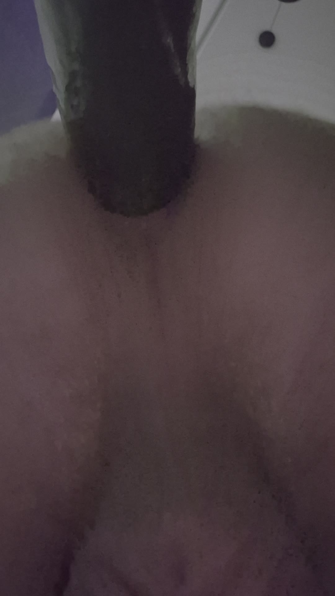 Cena quente com anal, brinquedos, gemidos e masturbação
