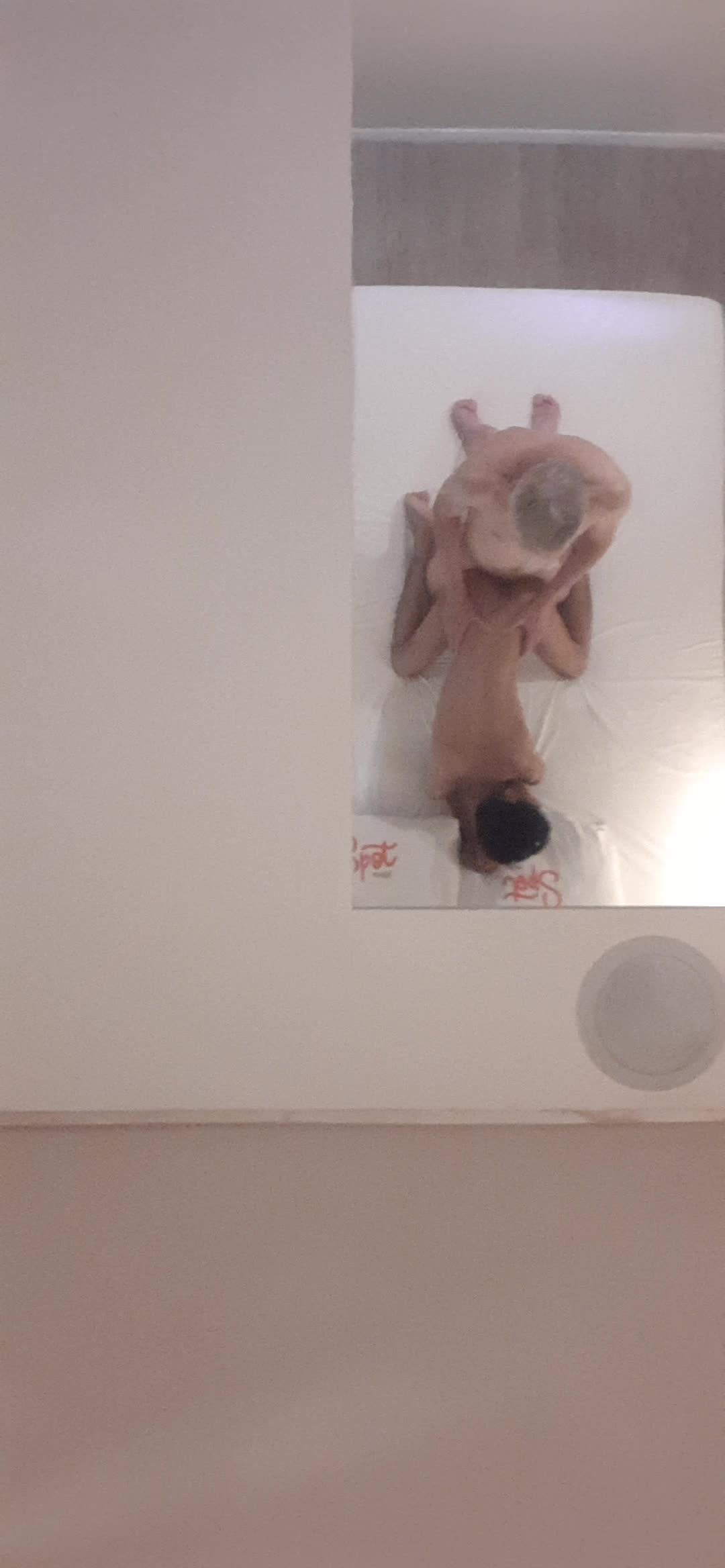 Sexo, voyeurismo e dupla em cena quente
