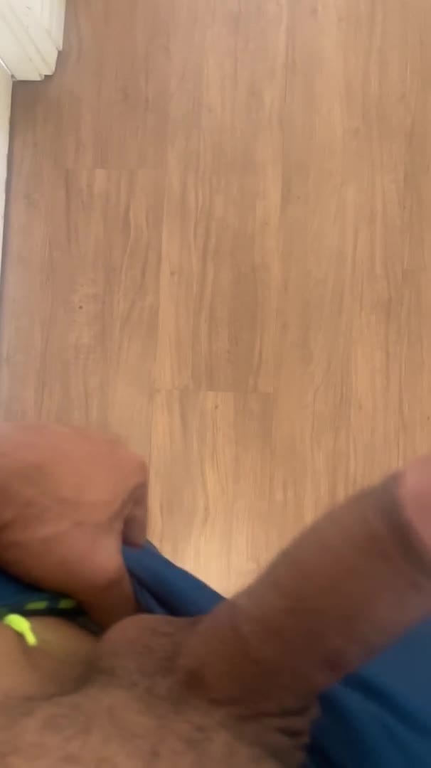 Exibicionismo gay caseiro e envolvente