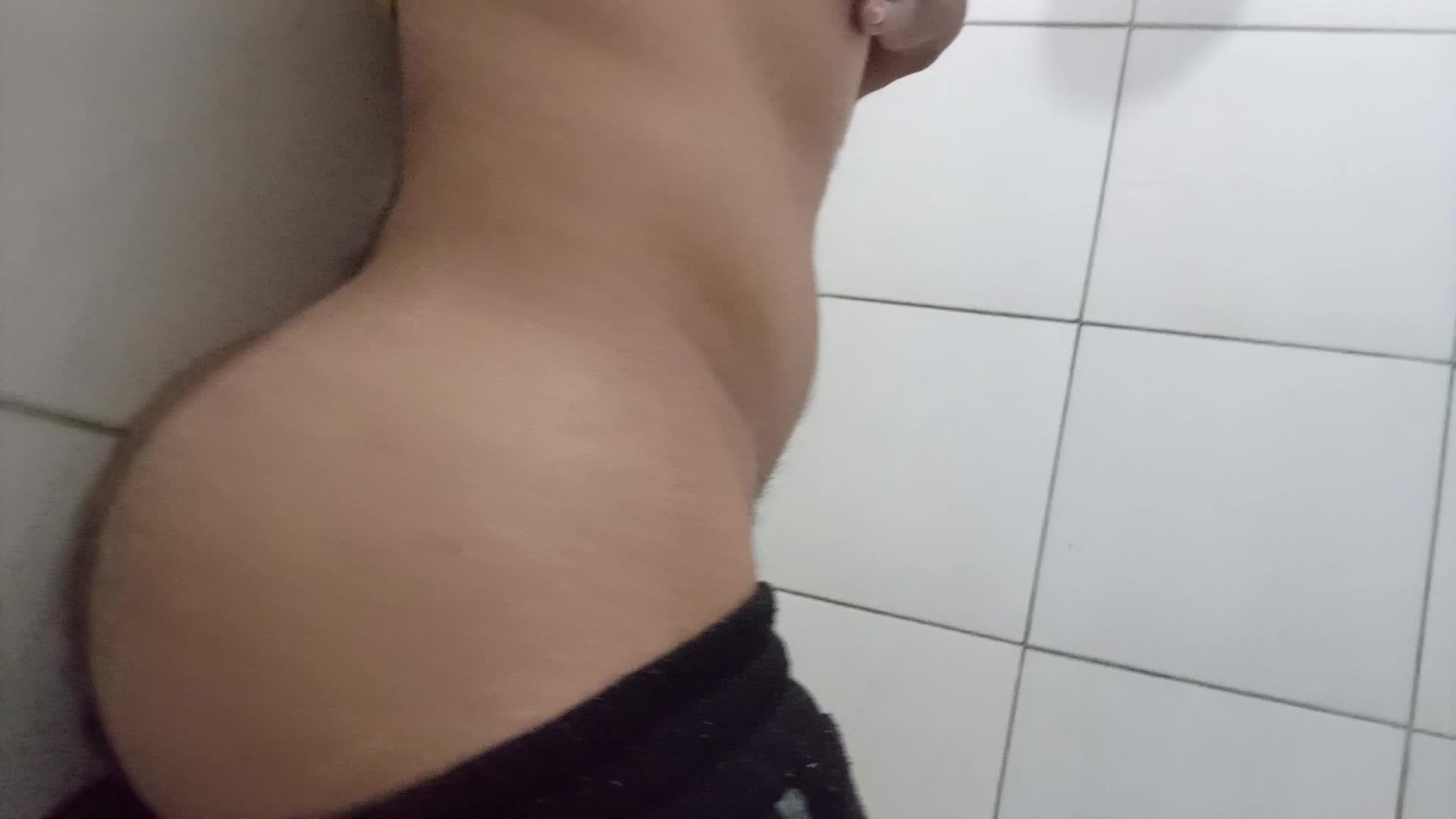 Vídeo sensual com foco na bunda