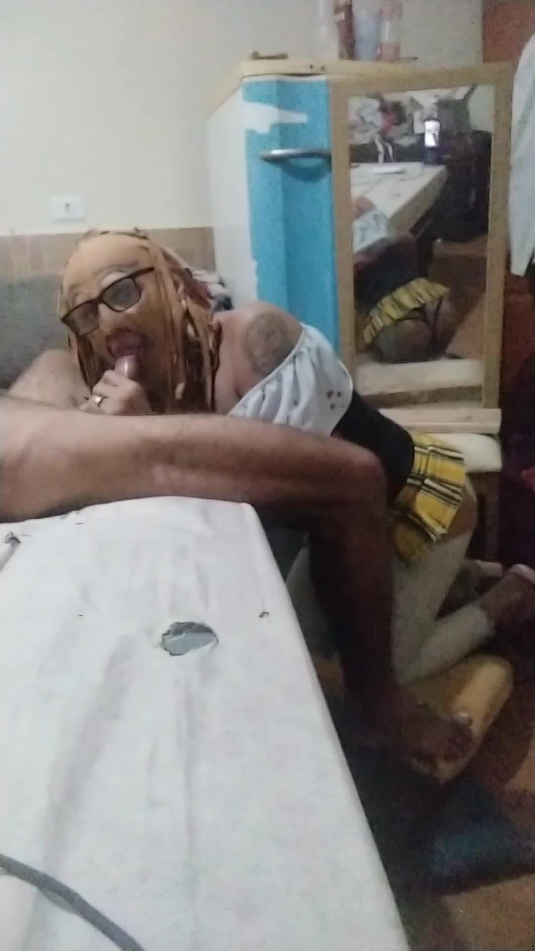 sexo oral, orgia, prazer intenso