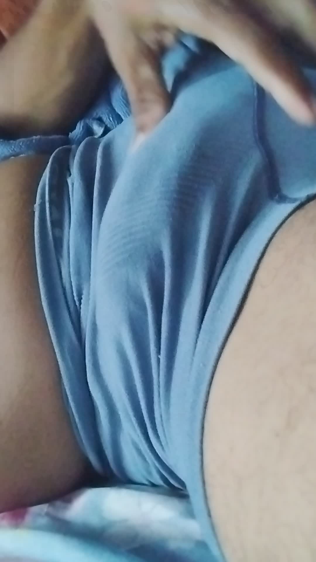Masturbação com calcinha azul, fetiche sensual