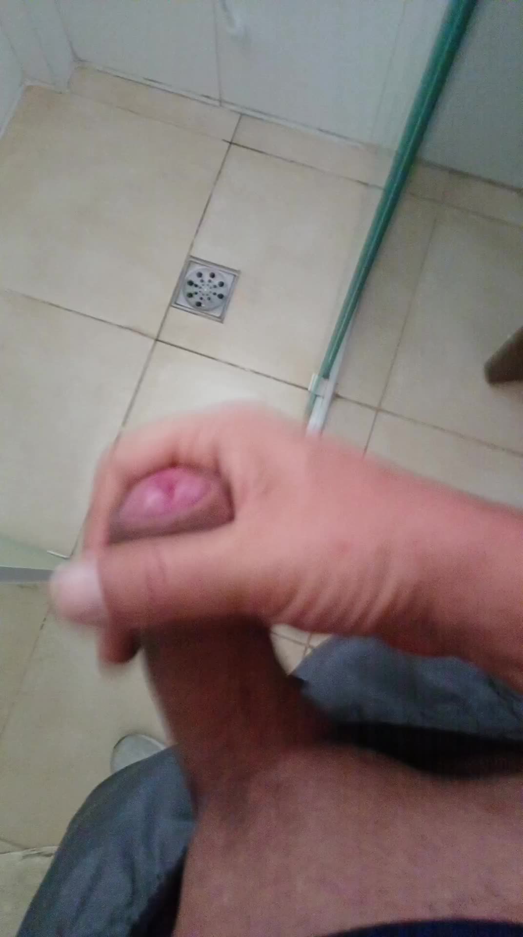 Masturbação, pênis e gozo