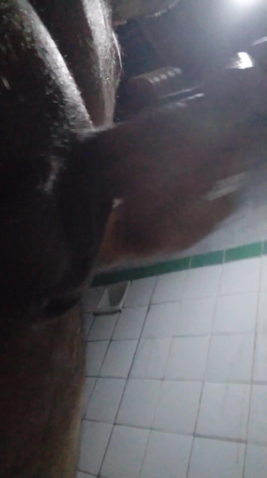 Masturbação no banheiro, fetiches de masturbação e banheiro